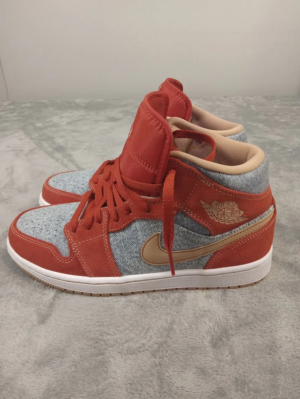 Air Jordan High Top Sneakers in Red and Grey Size 8 NWT